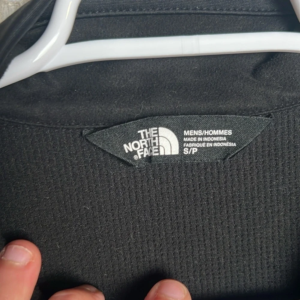 The North Face Windwall Jacket Adult S Black Full Zip Wind Resistant Zip Pockets